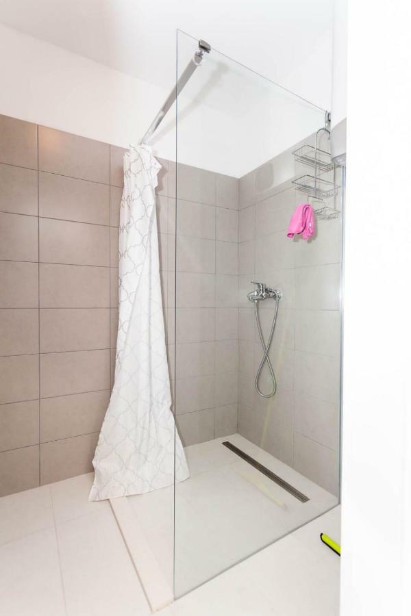 Studio Apartment Dada Primošten Esterno foto