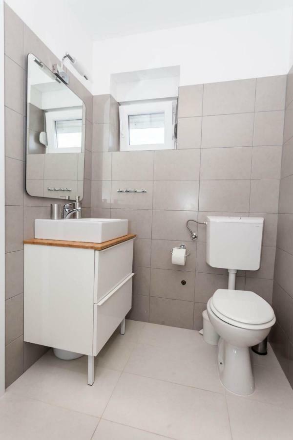 Studio Apartment Dada Primošten Esterno foto